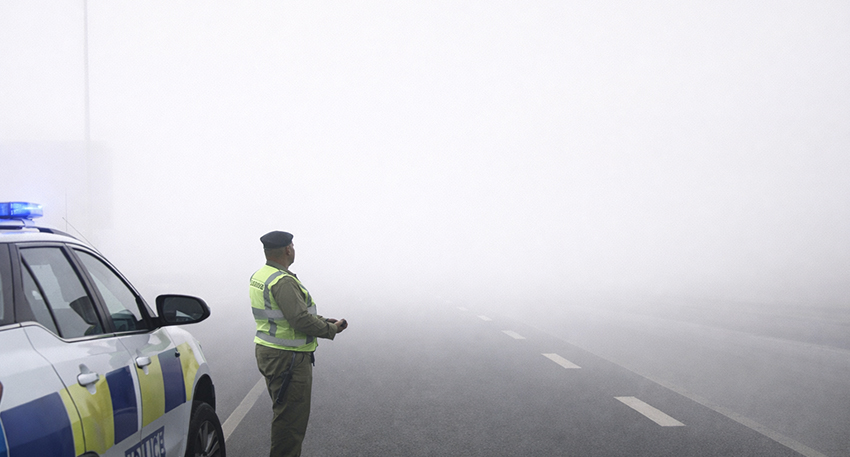 Dense fog shuts motorways in Punjab, KP