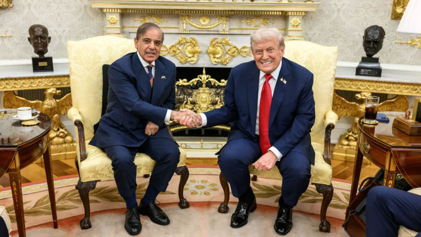 US President Donald Trump and PM Shehbaz Sharif. File Photo