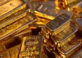 Gold smashes record above $4,800