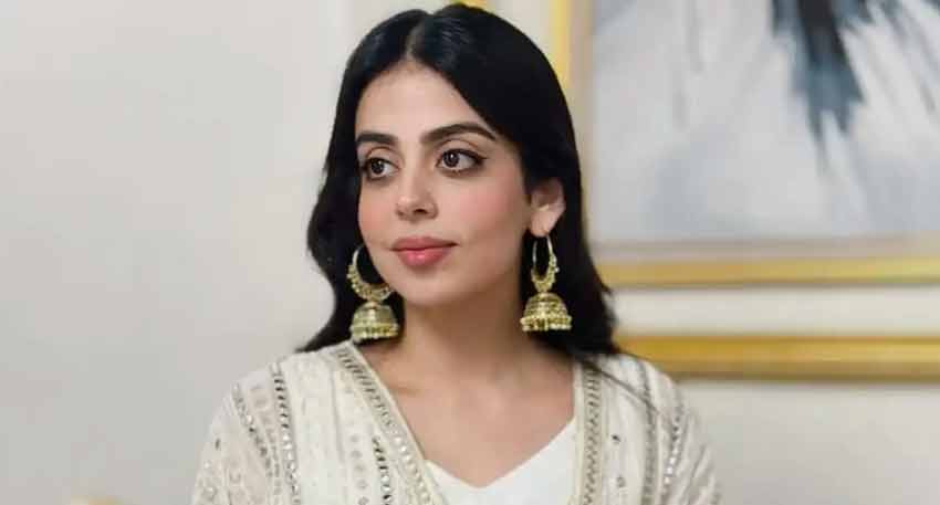 Yashma Gill dance with friends goes viral