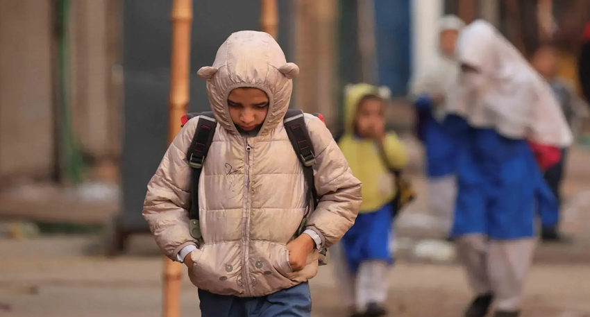 Sindh schools likely to change timings due to severe cold