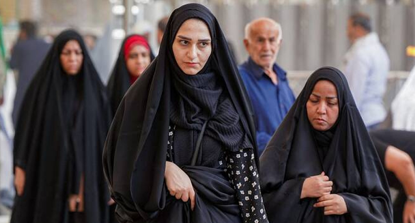 Muslim pilgrims visit the Imam Ali Shrine in Iraq's central holy shrine city of Najaf