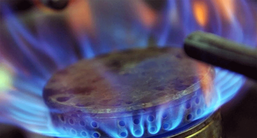 Pakistan likely to resume new domestic LNG connections in September
