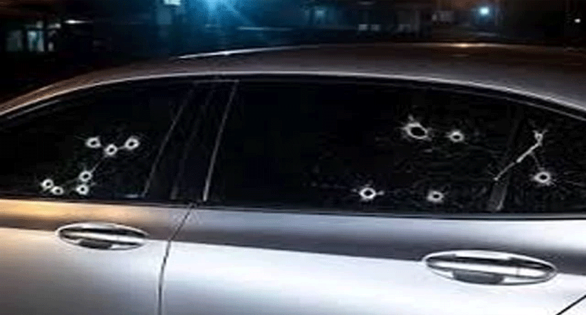 Police investigate a shooting in Kempton Park where four Pakistani-origin shopkeepers were killed.