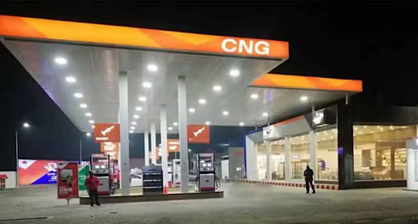 Iran provides free CNG at over 1,000 stations as citizens receive major relief. File photo