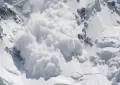 Broad Peak avalanche kills four as six climbers remain missing