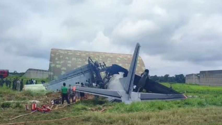 An Indian military transport aircraft crashed on Saturday. File photo