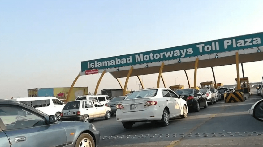 Motorway police ban entry of vehicles without fire extinguishers. File photo