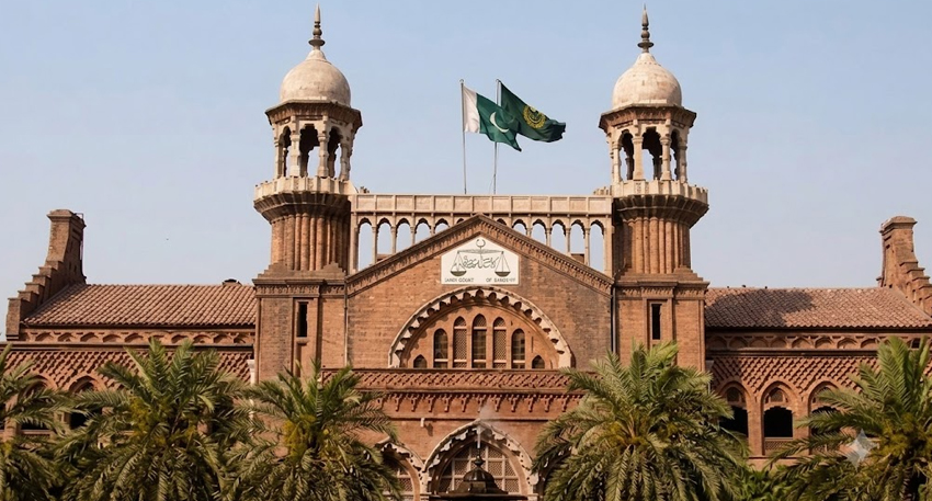 Architecture of the Lahore High Court building in Pakistan.