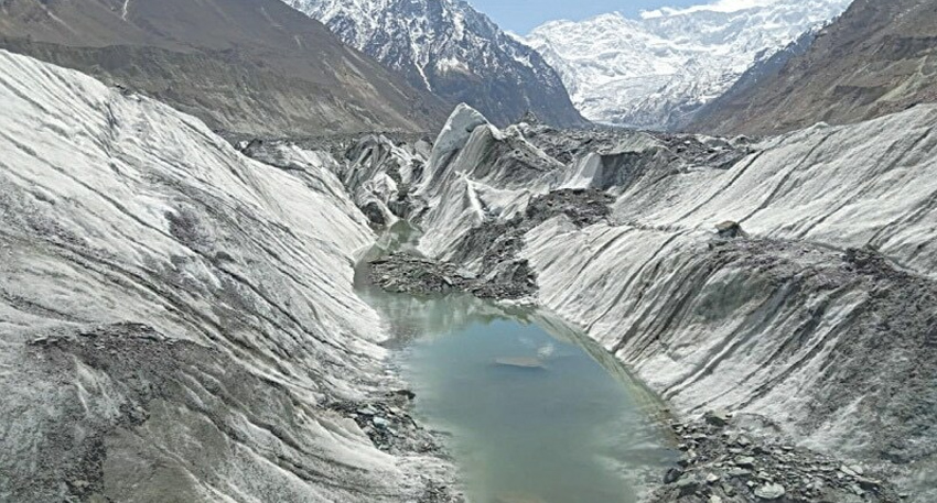 Gilgit-Baltistan glaciated valley