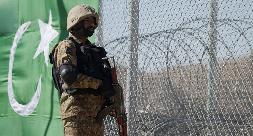 Pak army forces on borders