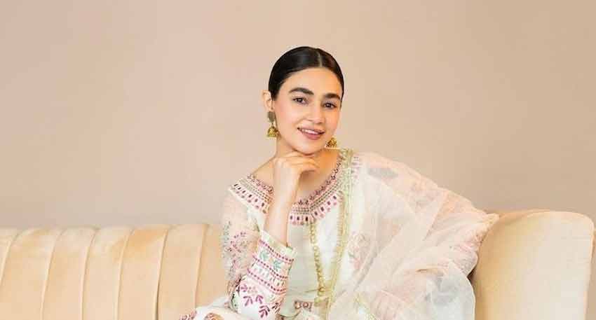 Shaheefa Jabbar posing for a picture.