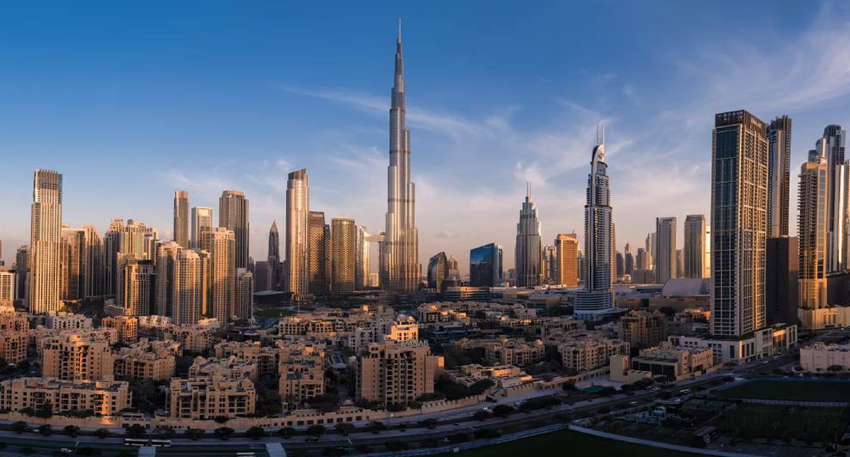 Dubai emergency alert issued over possible missile threat