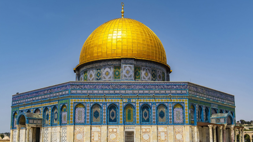 Muslim nations condemn Israel’s closure of Al-Aqsa Mosque