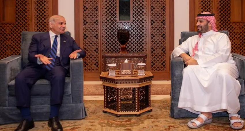 PM holds key meeting with Saudi Prince, reaffirms full solidarity amid testing times