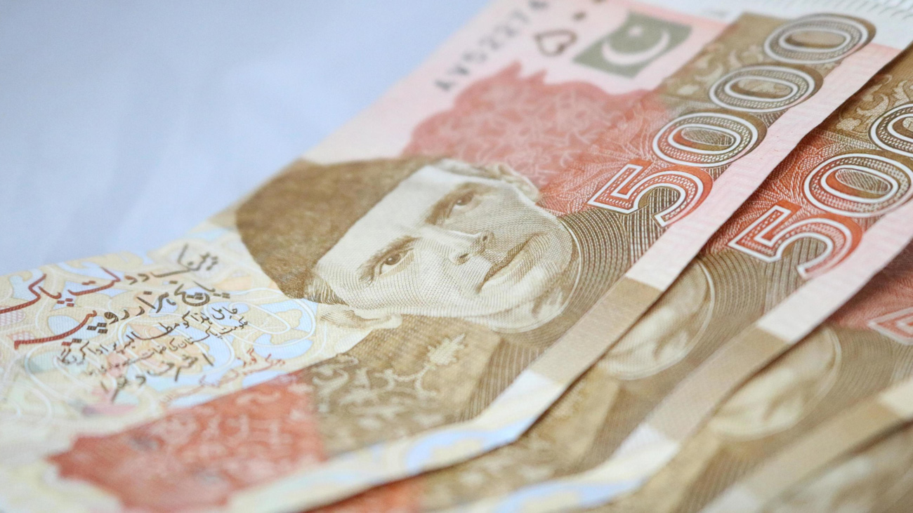 Punjab govt announces Rs5,000 cash Eidi