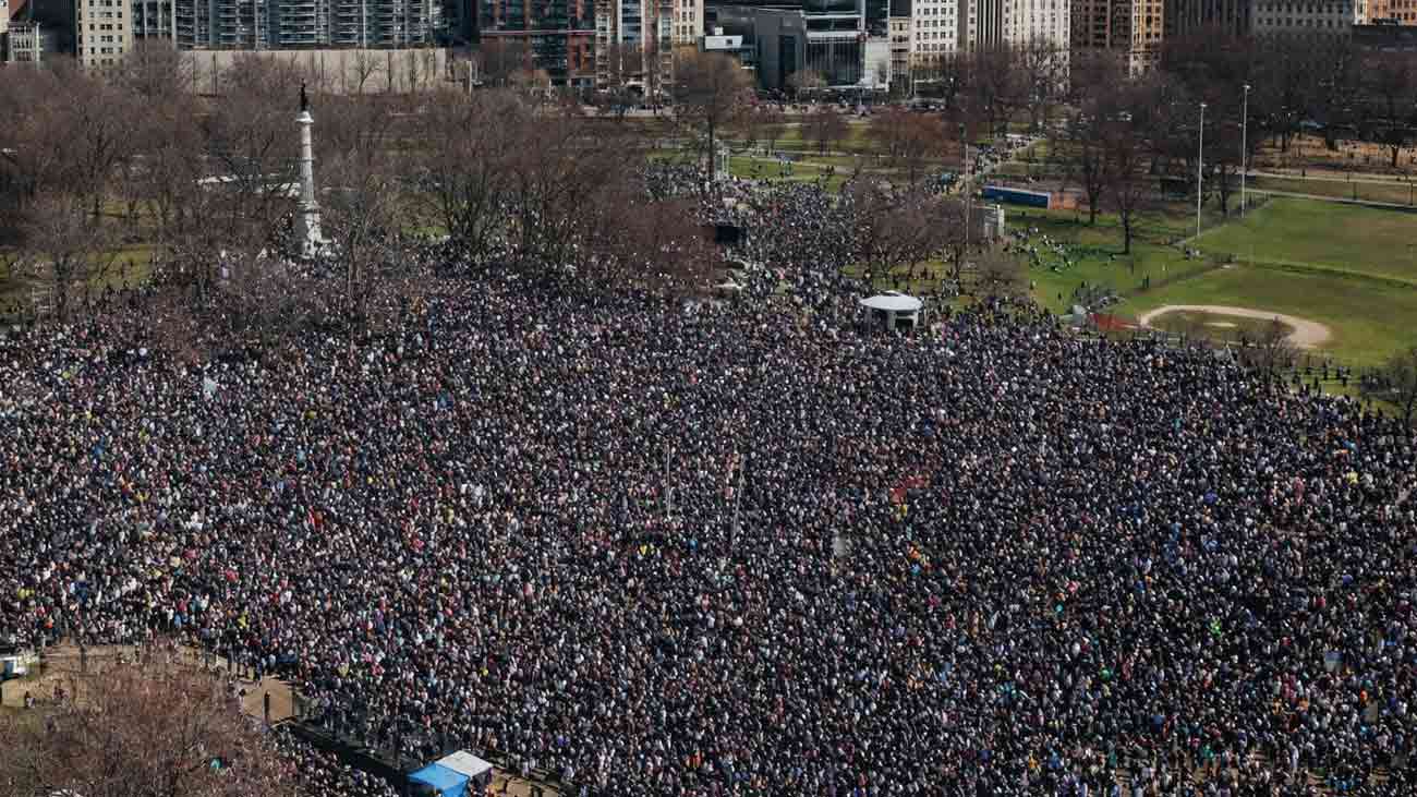 Massive protests begin across US against Iran war