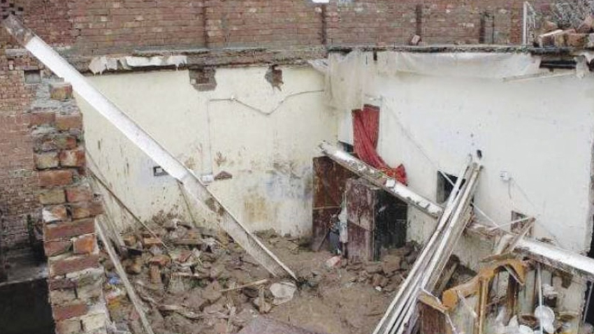 Nine killed in roof and wall collapses due to heavy rain. File photo