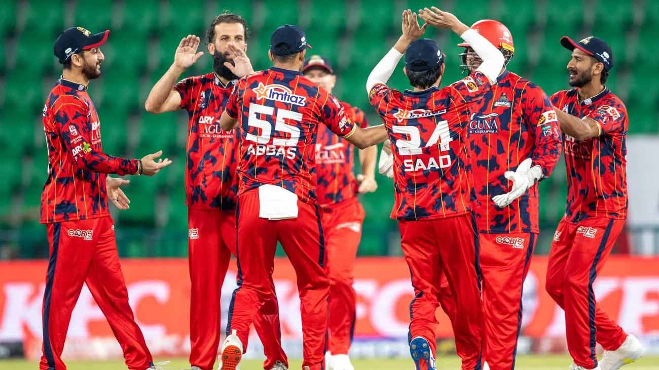 PSL 11: Karachi Kings defeat Lahore Qalandars by 4 wickets in thrilling clash