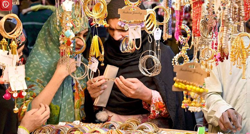 Lahore traders seek 24-hour market opening ahead of Eid