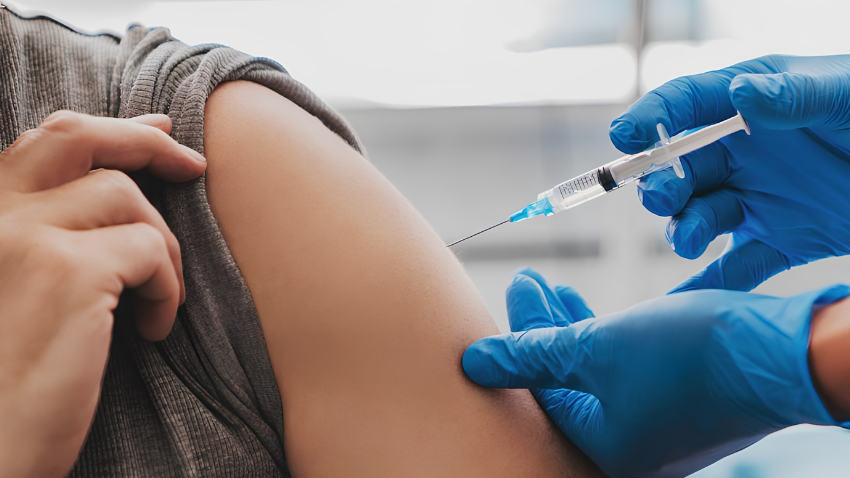 Hundreds of vaccinator jobs announced. File photo