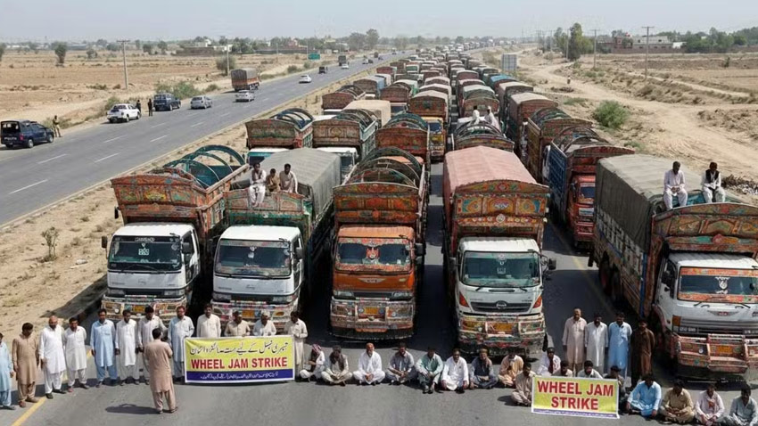 Goods transporters have postponed their nationwide strike. File photo