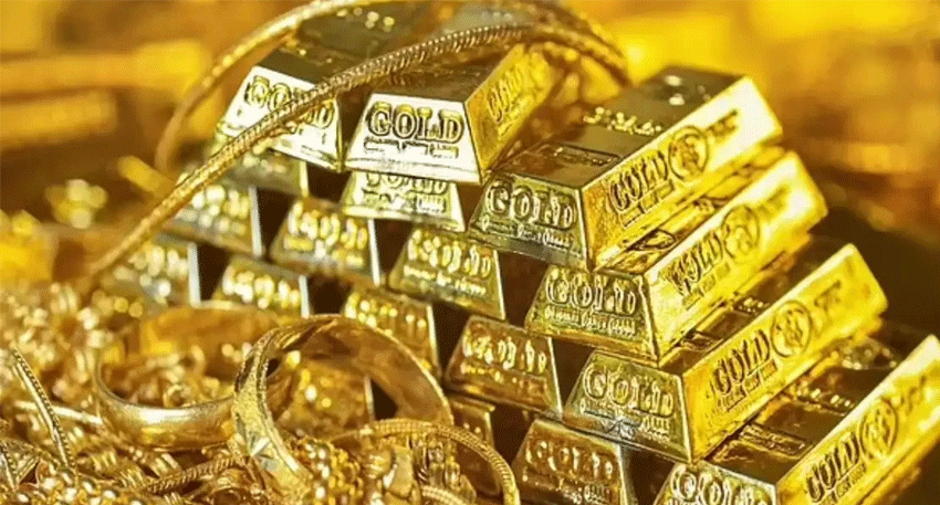 Gold bars and jewellery representing falling gold prices in Pakistan