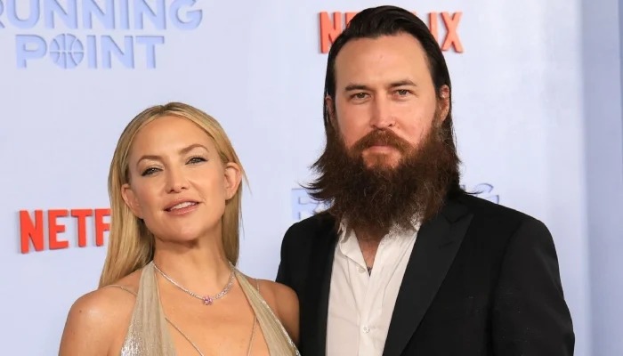 Kate Hudson and Danny Fujikawa wedding