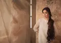 Mahira Khan announces second pregnancy in an incredible way