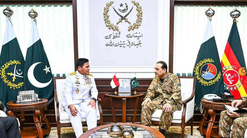Chief of Army Staff and Chief of Defence Forces Field Marshal Syed Asim Munir met Indonesian Navy Chief Admiral Dr Muhammad Ali. File photo