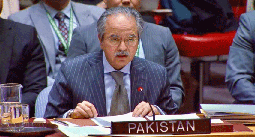 Pakistan’s UN envoy addresses the Security Council during a vote on the Iran sanctions monitoring panel.