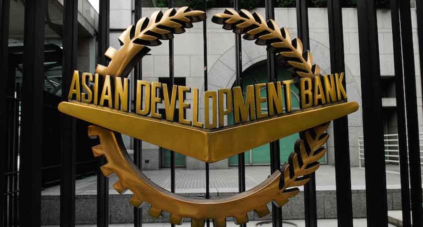 Pakistan growth forecast stays at 3.7pc as inflation outlook worsens. File photo