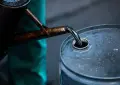 Oil price slips as Hormuz deal hopes grow